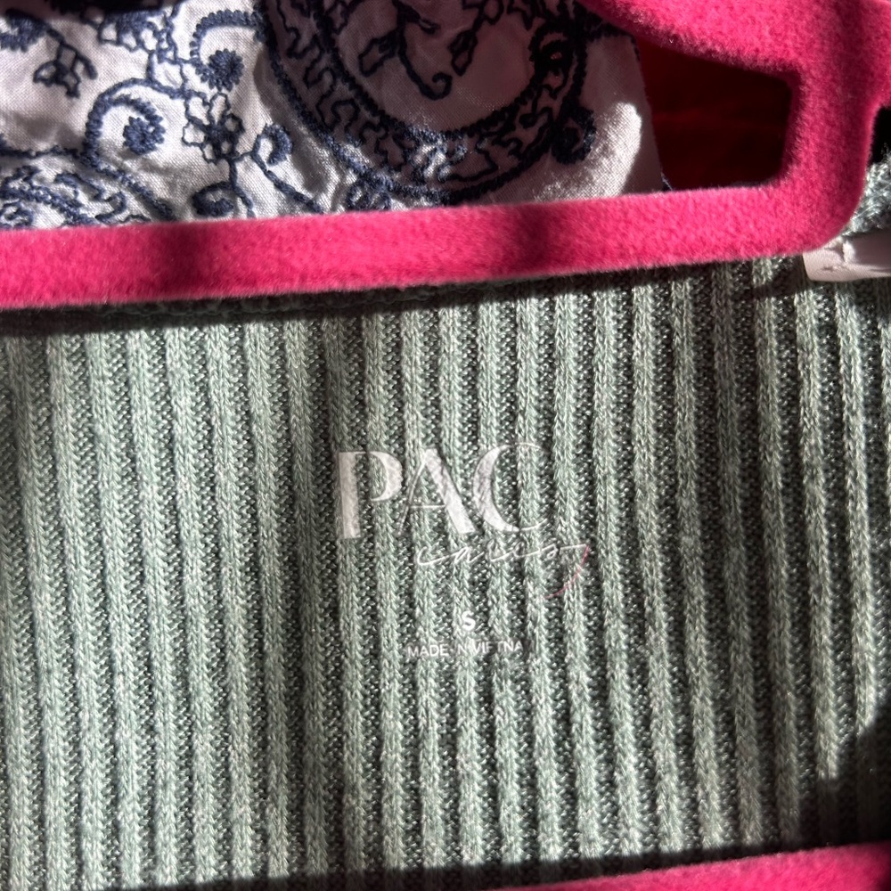 Sage Green Ribbed Long Sleeve Top - Picture 4 of 4